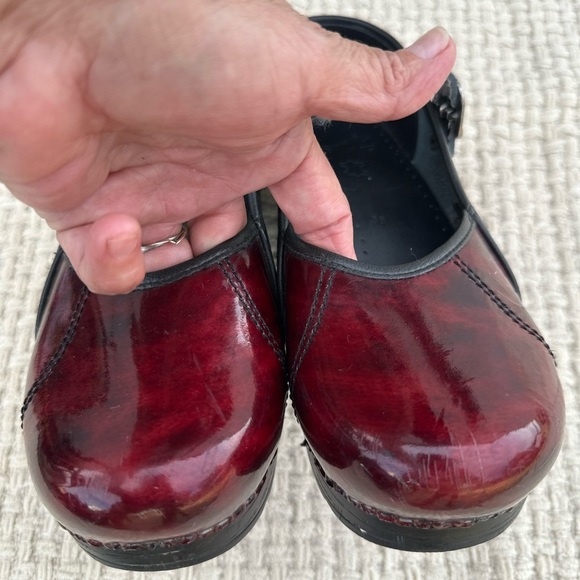 WOMENS dansko 38 Red Mary Jane Shoes - Picture 2 of 12